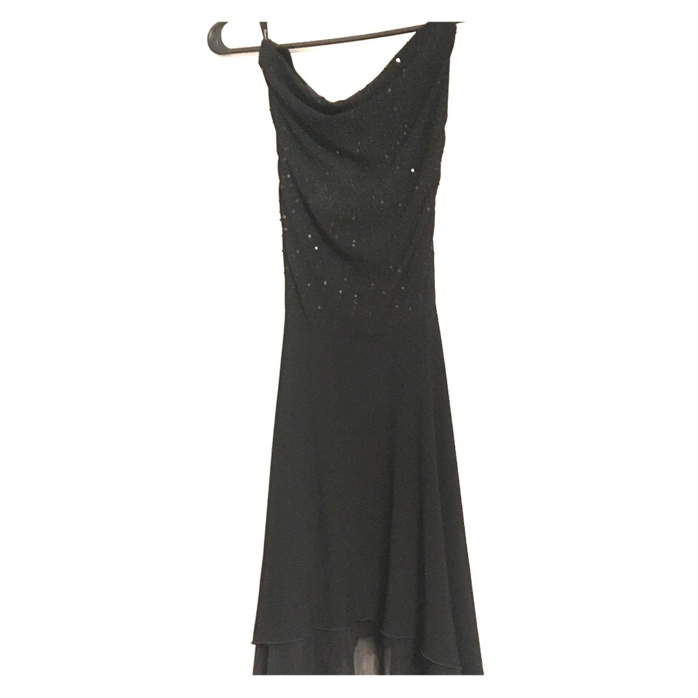 ✨ Gorgeous black strapless dress